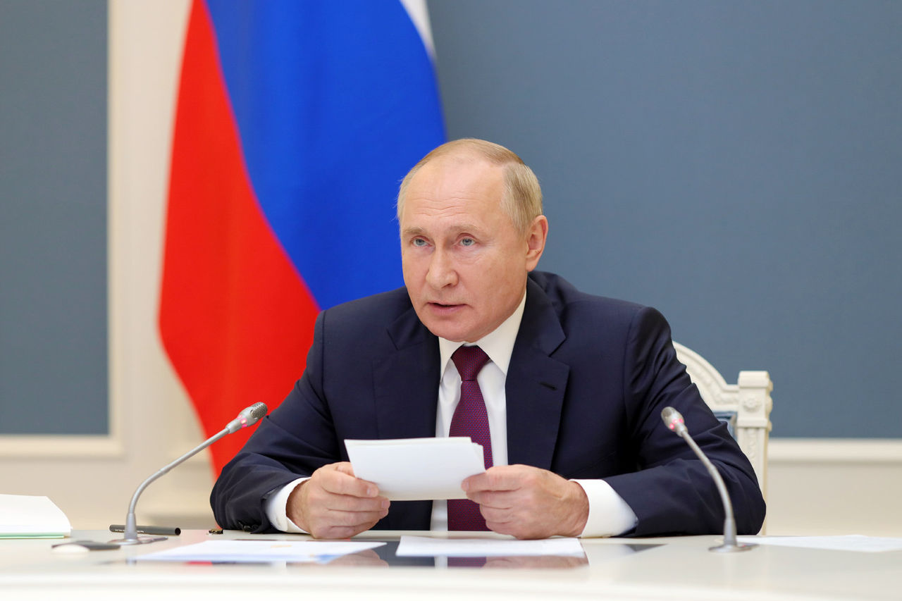 Путин назвал учения НАТО в Черном море «серьезным вызовом».