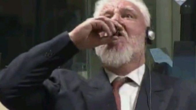 Slobodan Praljak a murit după ce s-a otrăvit în instanţa Tribunalului Penal Internaţional. 