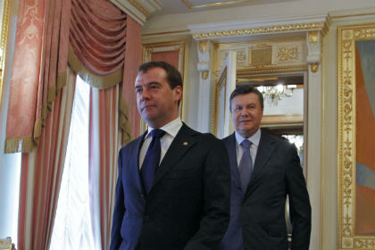 Дмитрий Медведев и Виктор Янукович. Фото: Дмитрий Астахов / РИА Новости