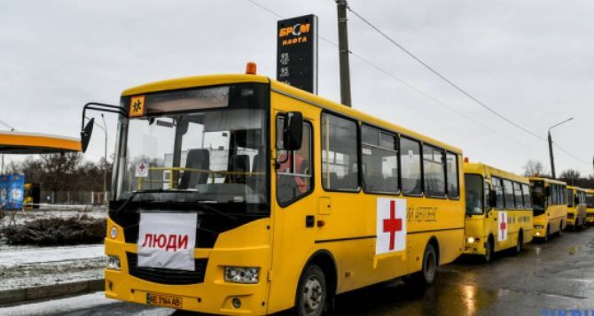 Минобороны РФ: Украина согласовала три из 10 предложенных Россией гуманитарных коридоров.