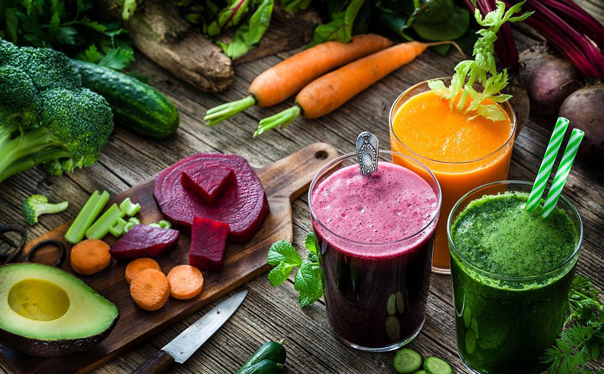 Studiu: Detoxifierea cu sucuri este periculoasă pentru sănătate.