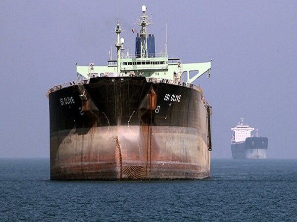 ВМС Ирана отбили атаку пиратов на нефтяной танкер.