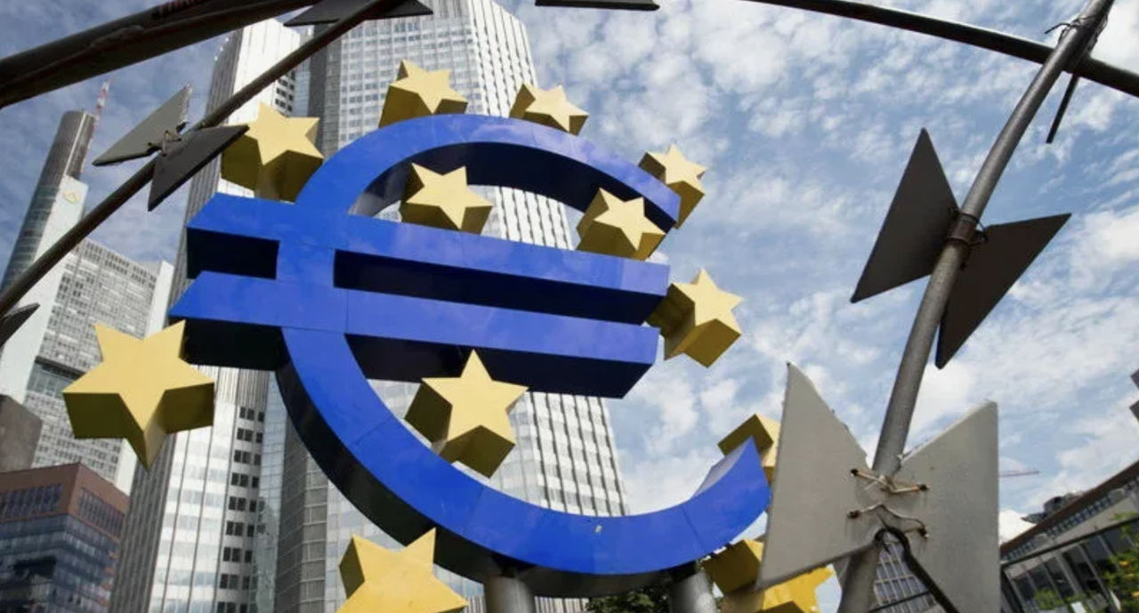 Mecanismul European de Stabilitate propune împrumuturi pentru apărare statelor din zona euro.