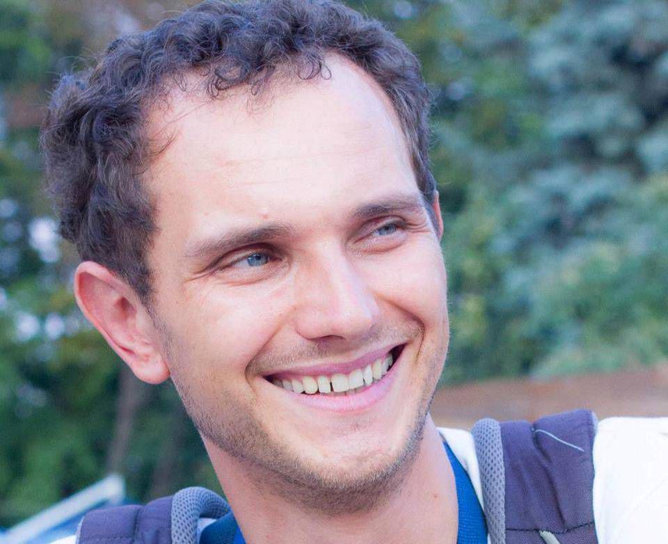 Олег Брега, выдвинутый Партией «Демократия дома», не имеет никакой собственности и получает более или менее случайные доходы.