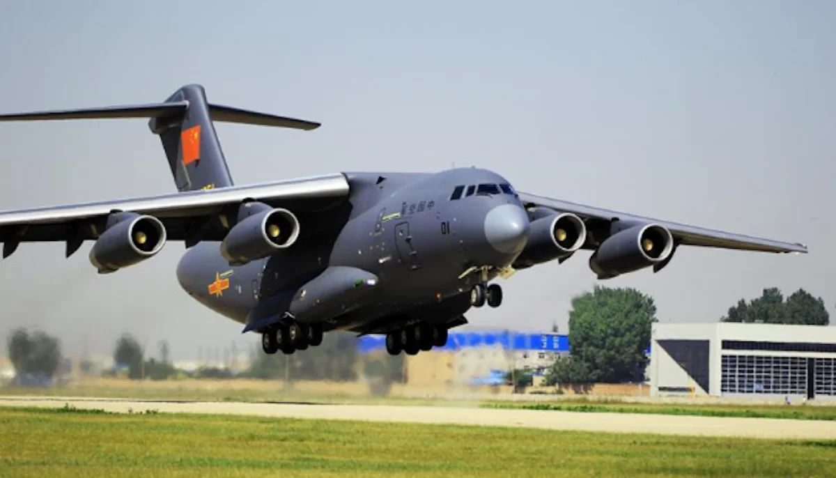 China a trimis avioane cargo către Iran.