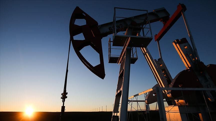 МВФ повысил прогноз средних цен на нефть в 2022 году до 77,31 доллара за баррель.