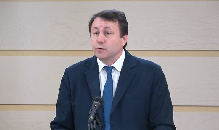 Депутат от блока ACUM Игорь Мунтяну. 