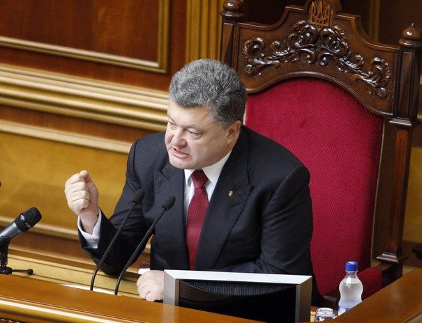 Preşedintele Ucrainei Petro Poroşenko ar putea modifica noua Lege a educaţiei, contestată de România.
