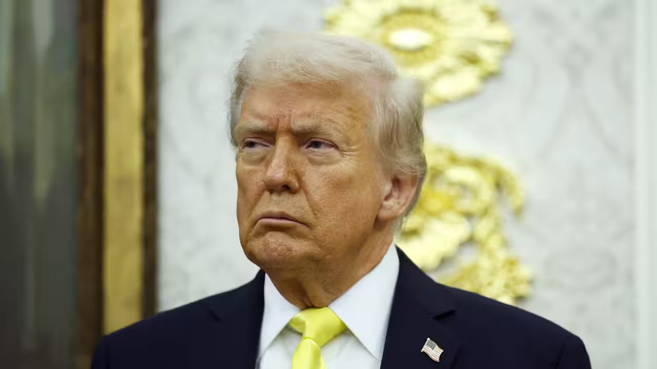 Trump: Ucraina vrea să treacă la ofensivă pe front.
