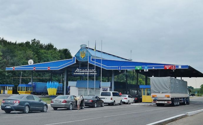 С 28 апреля по биометрическим паспортам в страны ЕС выехало 15.780 граждан РМ.