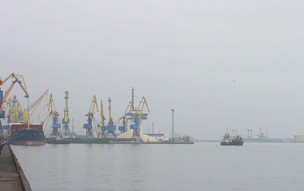 Россия закрыла судоходство в Керченском проливе.