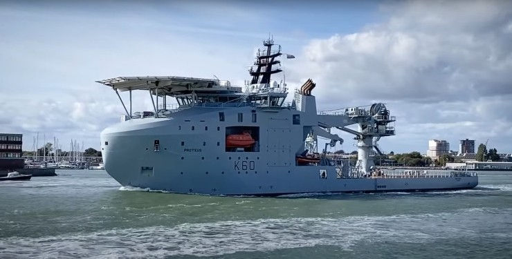 Британский флот готовится ввести в строй необычный корабль наблюдения Proteus.