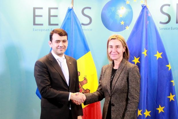Aflat în prima sa vizită oficială la Bruxelles, premierul Chiril Gaburici a avut o întrevedere cu Înaltul Reprezentant al Uniunii Europene pentru Afaceri Externe şi Politică de Securitate, Federica Mogherini.