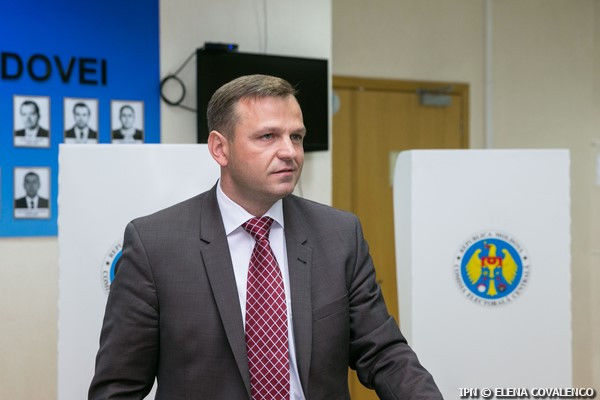 ПСРМ и ПППДП высказались о признании мандата нового примара.