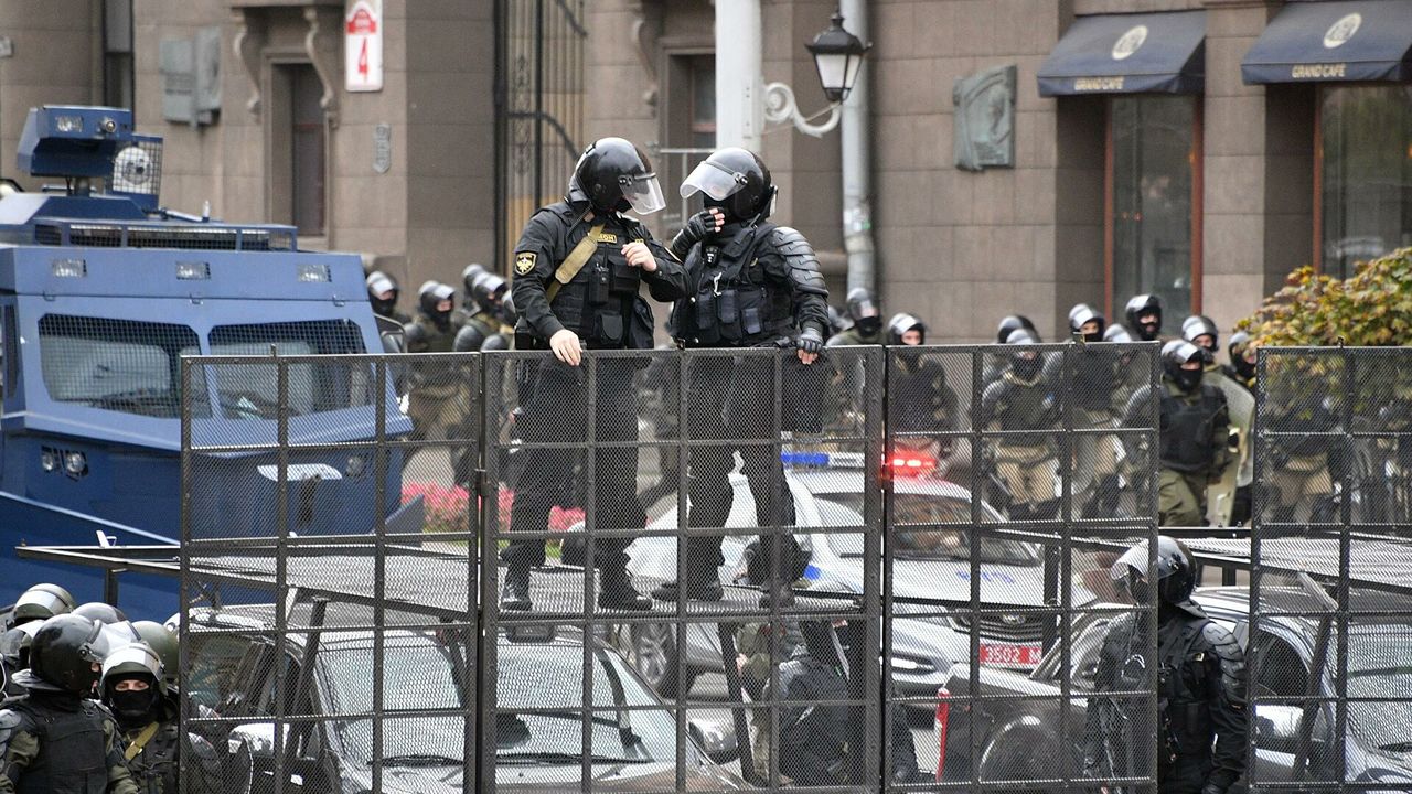 МВД Белоруссии задержало 523 человека на акциях протеста в воскресенье. Фото: ria.ru.