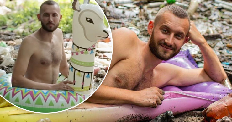 Экоактивист из Харькова устроил фотосессию в куче мусора и стал звездой сети. Фото: Point.md
