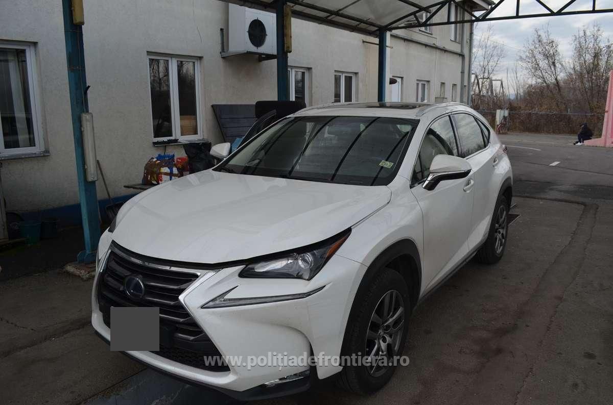 Румынские пограничники изъяли у молдаванина без Lexus стоимостью €35 000.