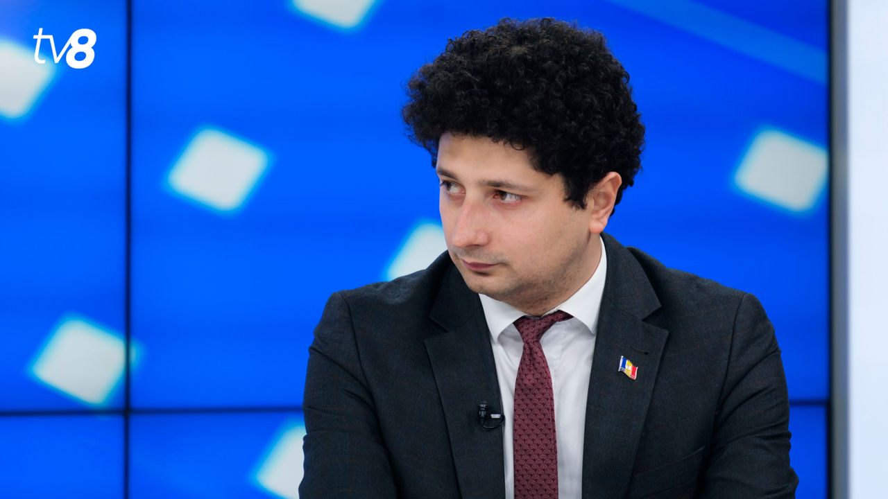 Депутат ПДС Раду Мариан.