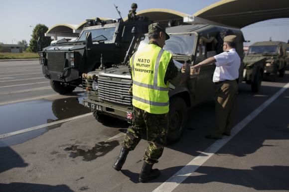 Majoritatea ţărilor din UE nu respectă cerinţele minime ale NATO pentru cheltuieli militare. Foto: Inquam Photos