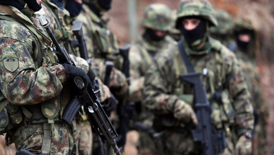 Войска Сербии приведены в состояние повышенной боеготовности из-за ситуации в Косове.