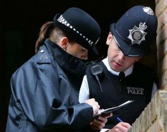 В британском графстве Глостершир местные правоохранители составили отчет о самых мистических вызовах, поступивших от жителей графства.