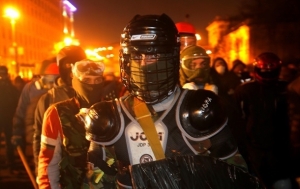 Protestele antiguvernamentale din Kiev s-au extins pe teritoriul întregii Ucraine.
