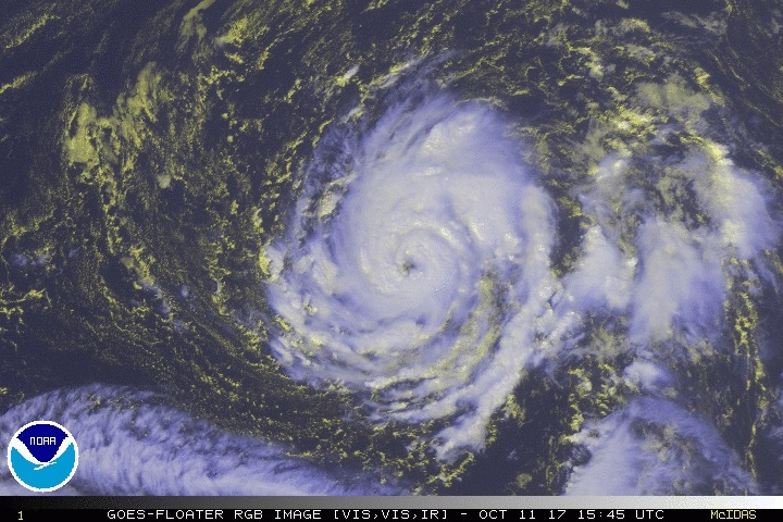Furtuna tropicală Ophelia s-a transformat în uragan şi se îndreaptă spre Europa. Foto: NOAA