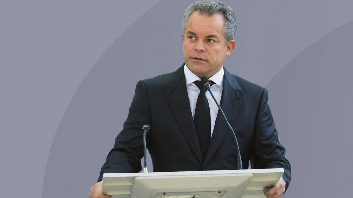 Vlad Filat plătește un preț prea scump pentru greșelile comise.