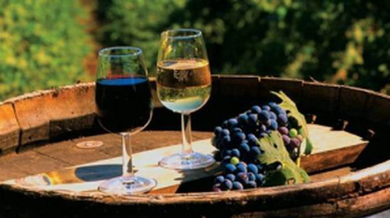 Moldovenii vor produce mai puţin vin în acest an. Foto: democracy.md