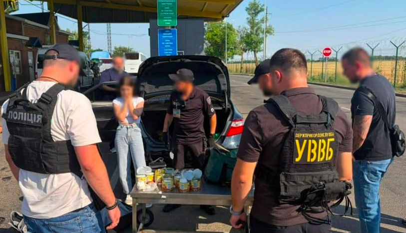 Наркотики в тушенке: на границе с Украиной выявили контрабанду.