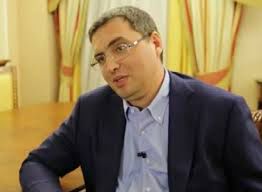 Usatâi și-a depus dosarul la Comisia Electorală de Circumscripție din municipiul Bălți. Foto: abcnews.md