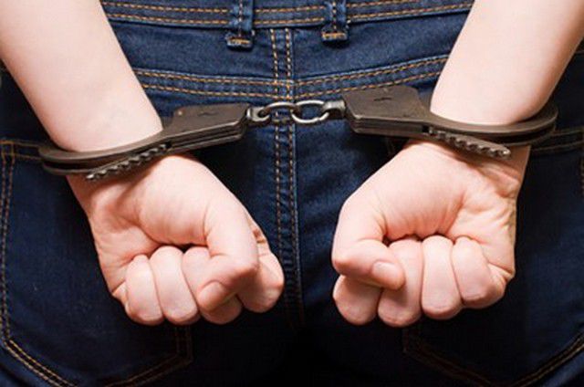 В Рыбнице пока хозяин смотрел салют, вор обчистил квартиру.
