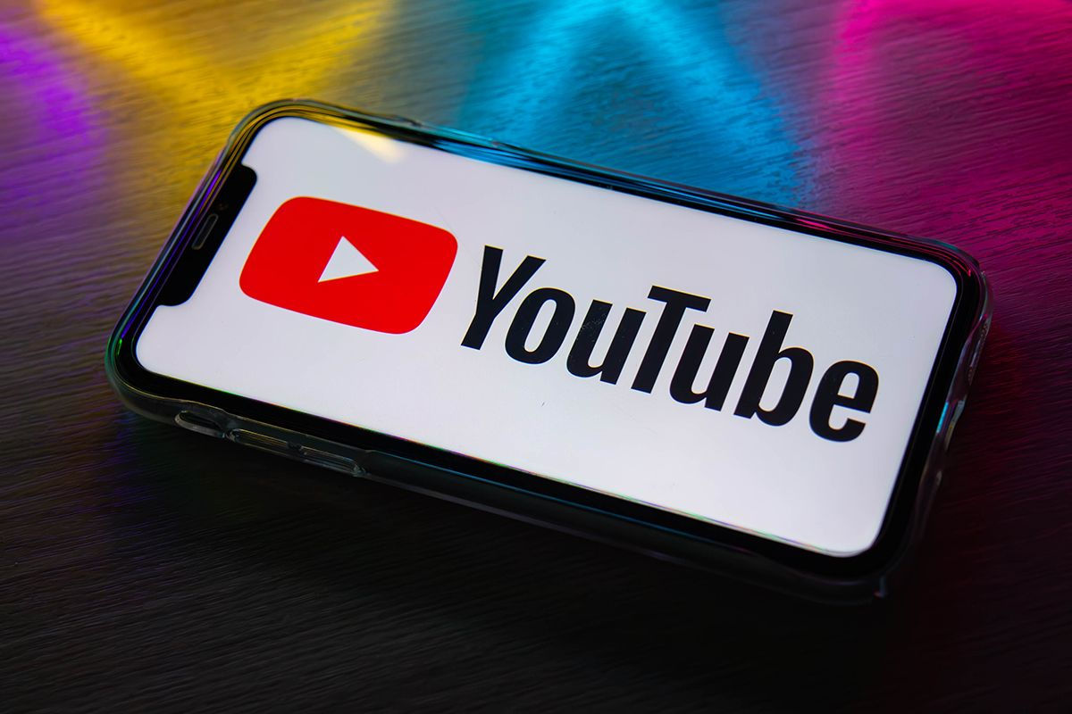 YouTube va modifica modul de afișare a reclamelor.