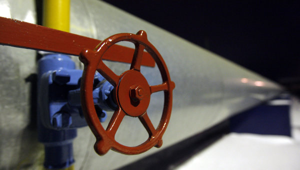 Украина сейчас получает газ только по реверсу из Европы. Поставки из России приостановлены с 16 июня.