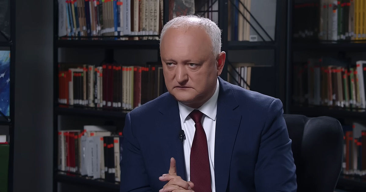 Додон об обвинениях во втягивании в войну: "Не мы покупали радары. Не мы строили военные базы".