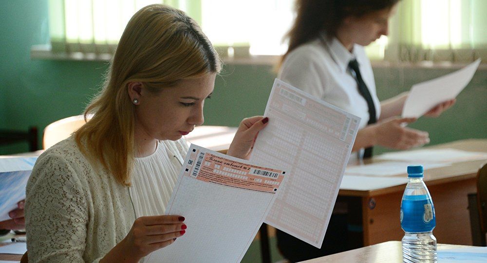 Un nou examen de BAC ar putea fi introdus, dar și noi materii de studiu. Foto: Sputnik/ Сергей Орлов