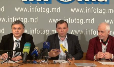 Представители Гражданской платформы «Достоинство и Правда». Фото: jurnal.md