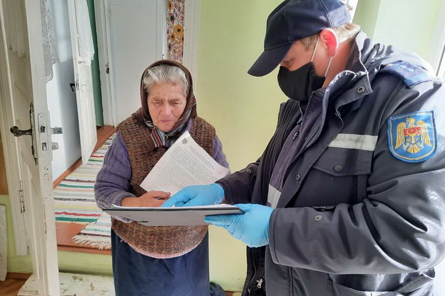 Кампанию по предупреждению пожаров запустили спасатели из Гагаузии. Фото: gagauzinfo.md.