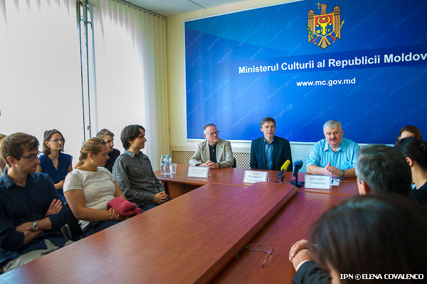 Studenți germani învăță româna și află realitățile din Moldova