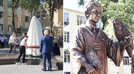 В Тирасполе возле университета поставили памятник Гарри Поттеру. Коллаж Point.md.
