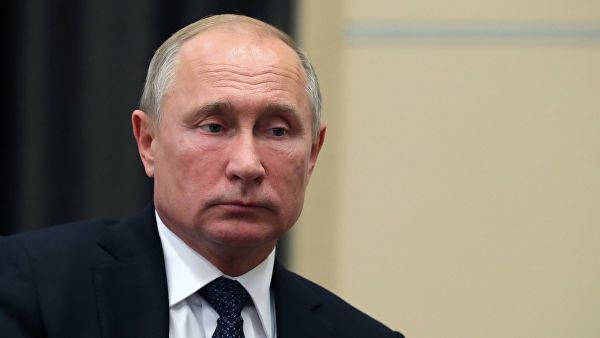 Путин рассказал о «потрескивании» американской системы.