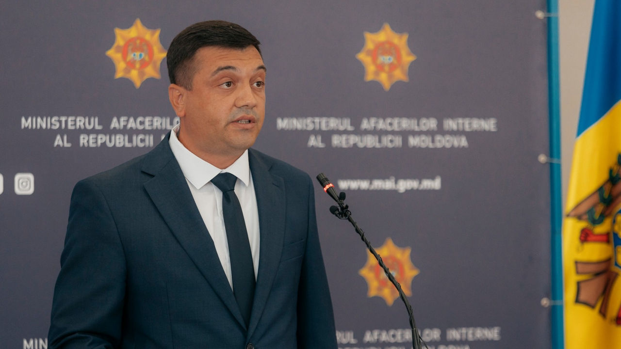 Министр внутренних дел Молодвы Адриан Ефрос.