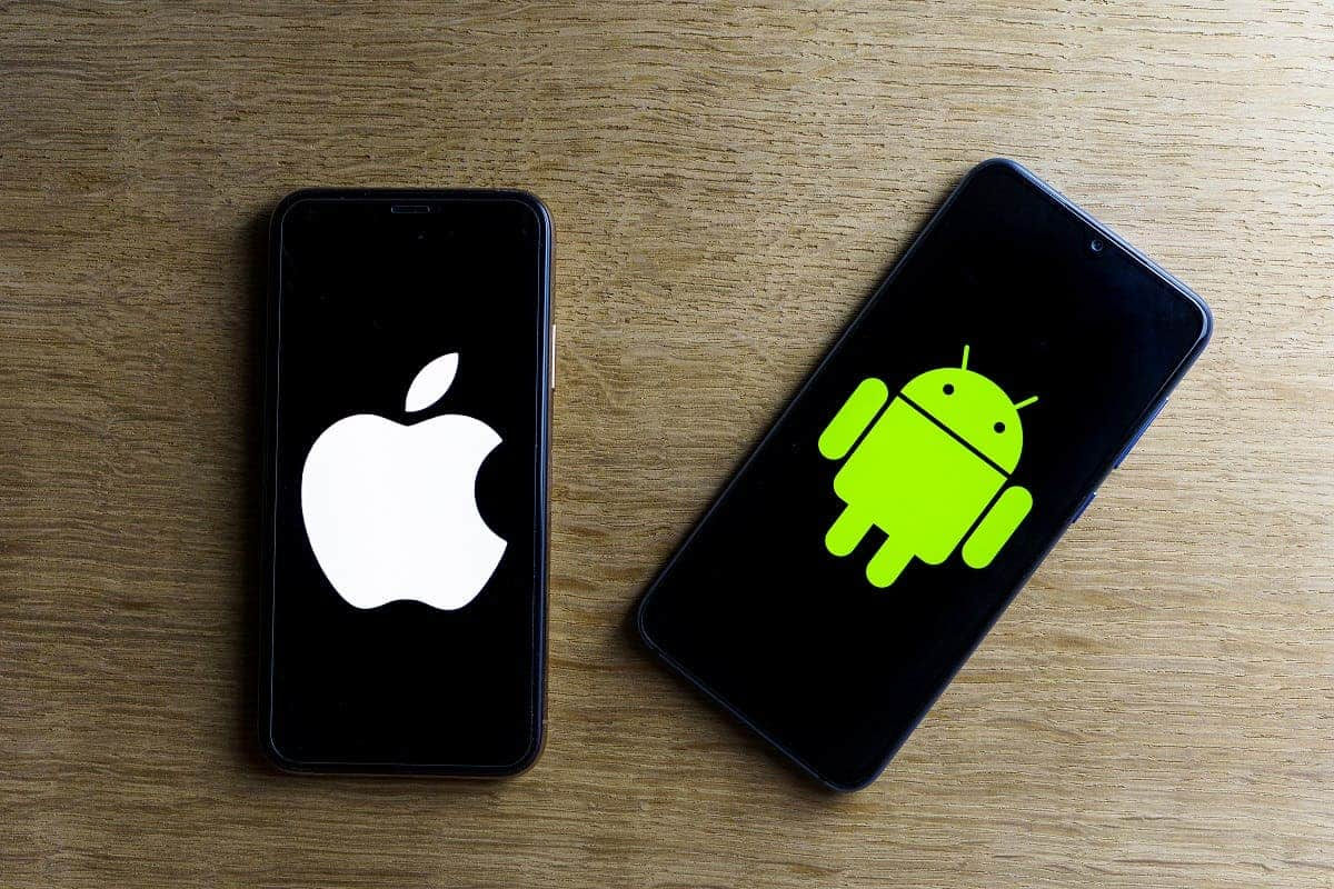 Bloomberg: Apple планирует упростить переписку между iPhone и Android.