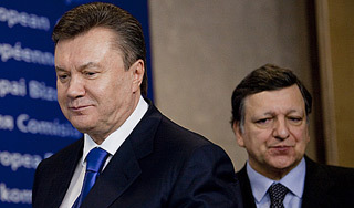На решение украинской власти влияет Россия, считают в Европе.