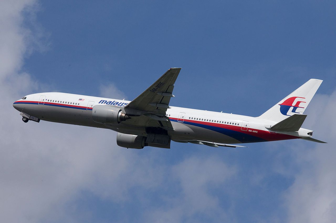 В ночь на 8 марта 2014 года Boeing 777-200, пропал с экранов радаров.