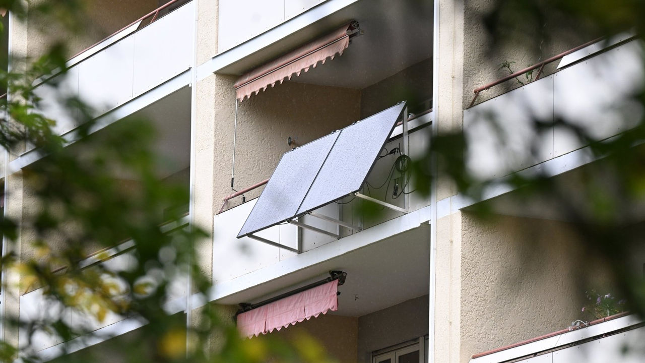 Numărul panourilor solare de balcon în Germania a ajuns la 780.000.