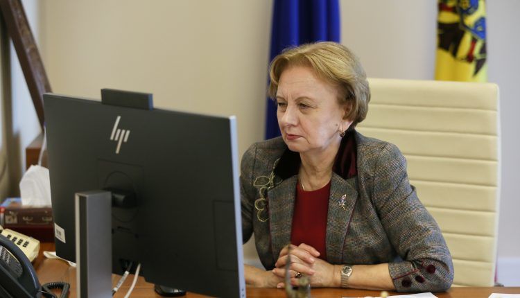 Гречаный представила Молдову на заседании Бюро женщин-парламентариев.