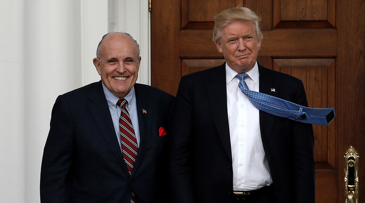 Конгрессмен подал иск против Трампа после штурма Капитолия.