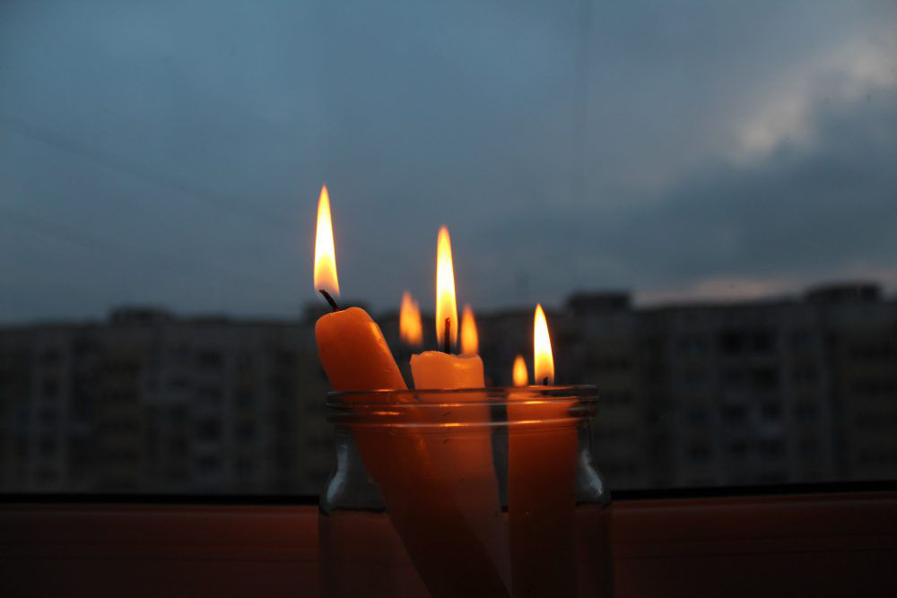 Из-за непогоды без света остались 18 населённых пунктов страны.