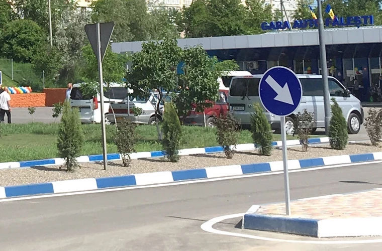 Спыну попросил проверить цены на билеты, продаваемые на автовокзалах.